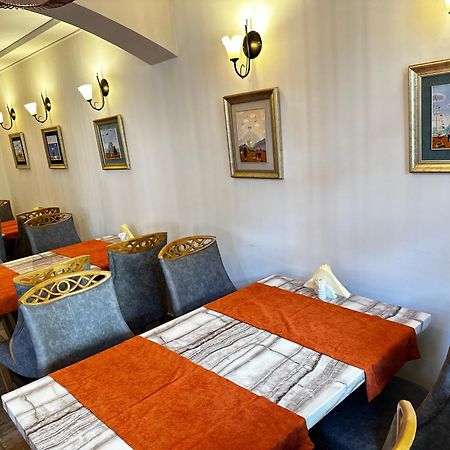 Central Hotel-บุดวา ภายนอก รูปภาพ