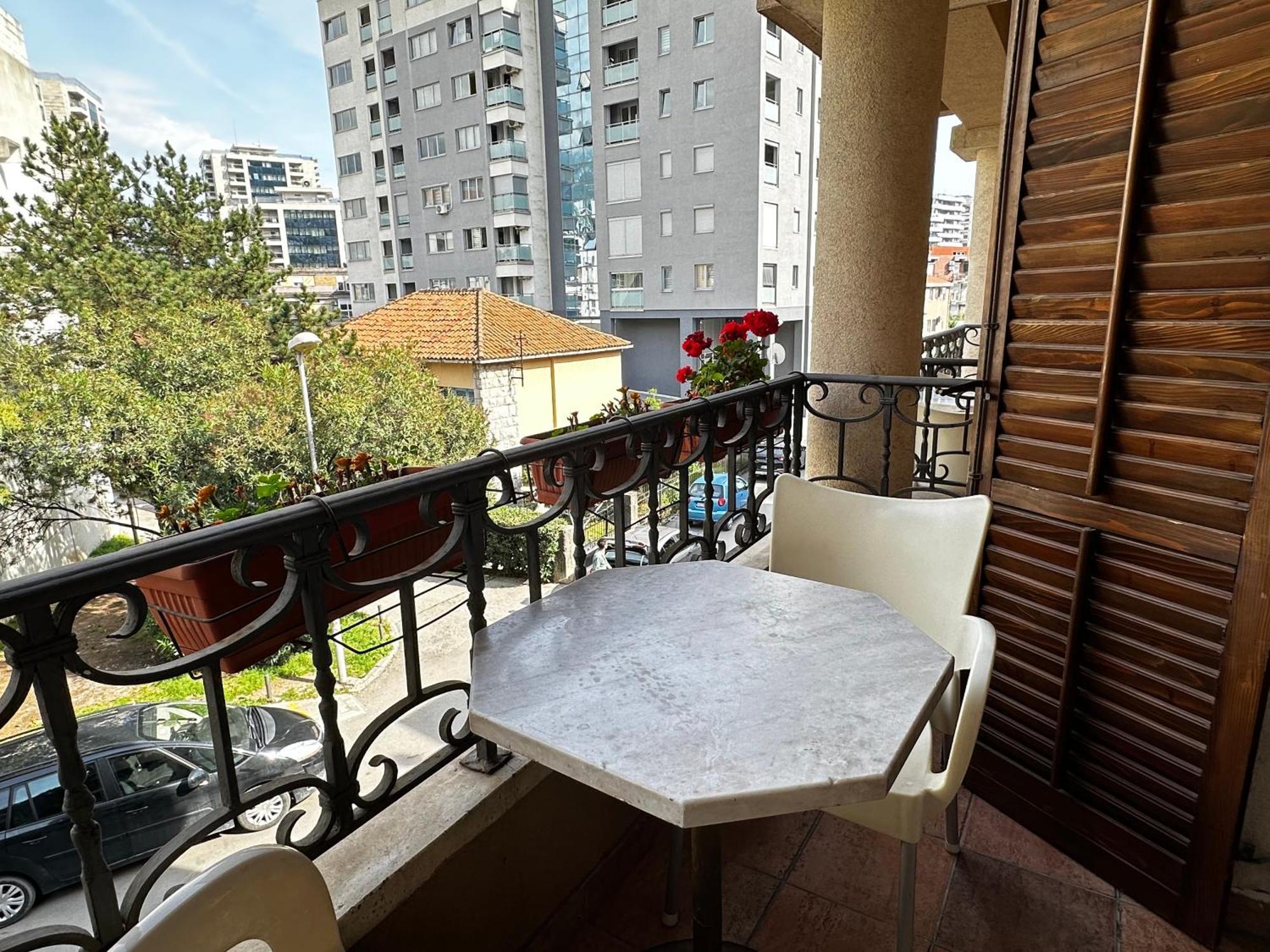 Central Hotel-บุดวา ภายนอก รูปภาพ