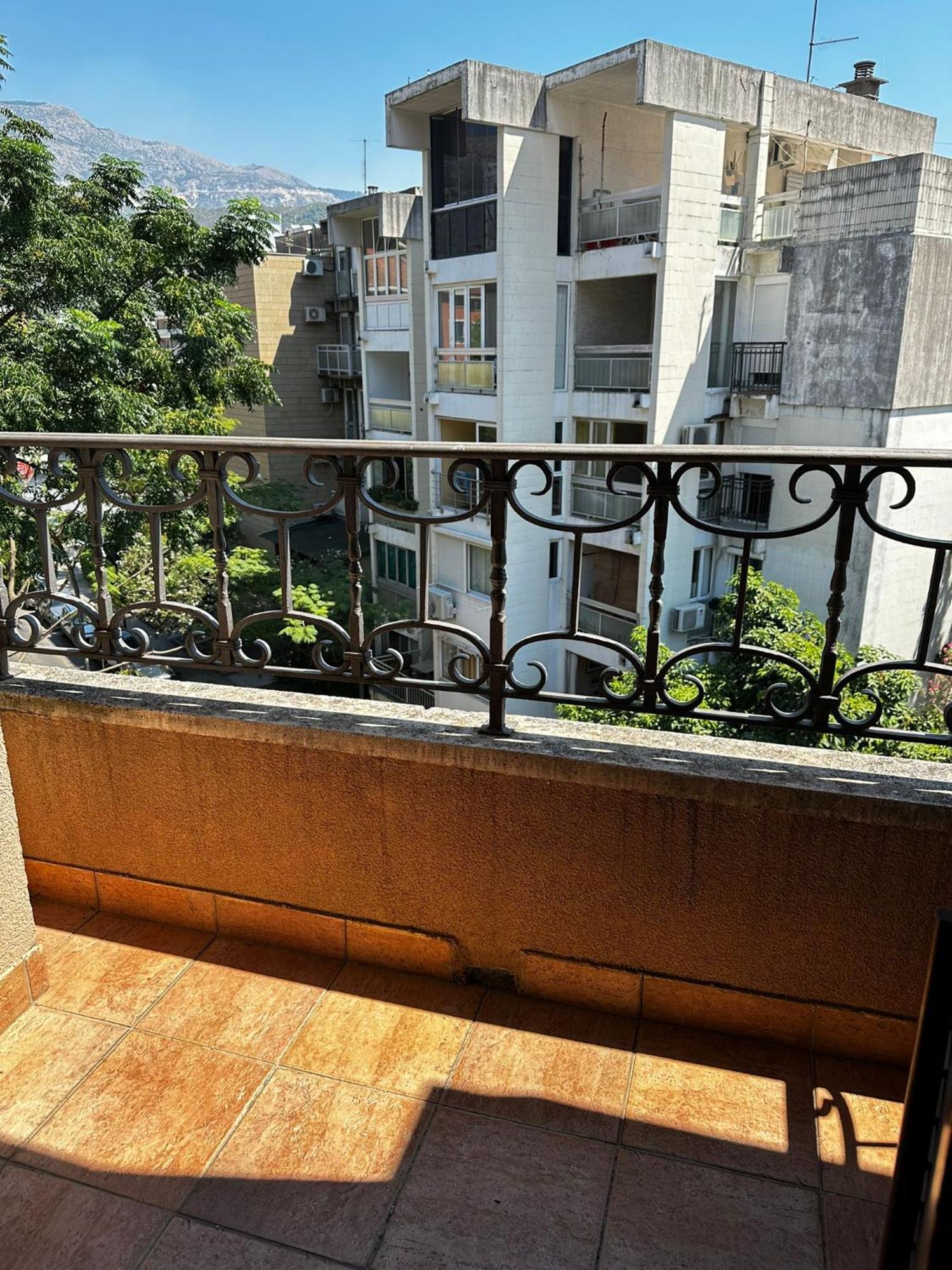 Central Hotel-บุดวา ภายนอก รูปภาพ